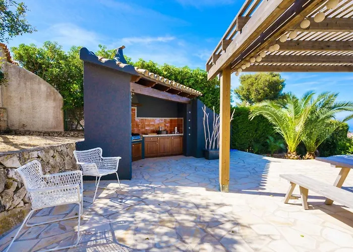 בית נופש Casa Xirimoia By Interhome *